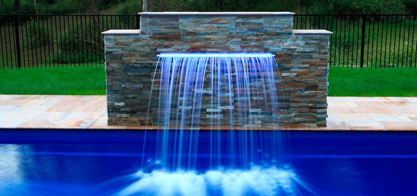 Водоспад акриловий для басейнів Warmpool LED RGB 120х16х8х12 см